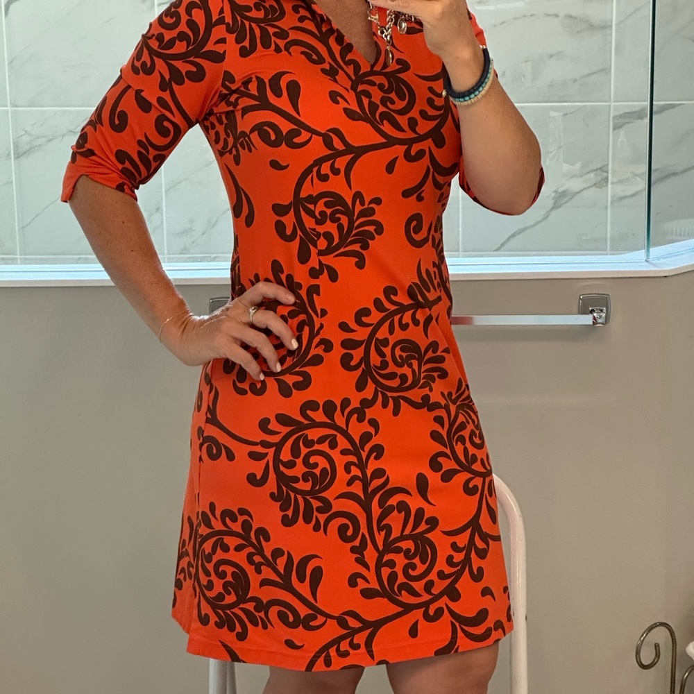 J. McLaughlin shift dress